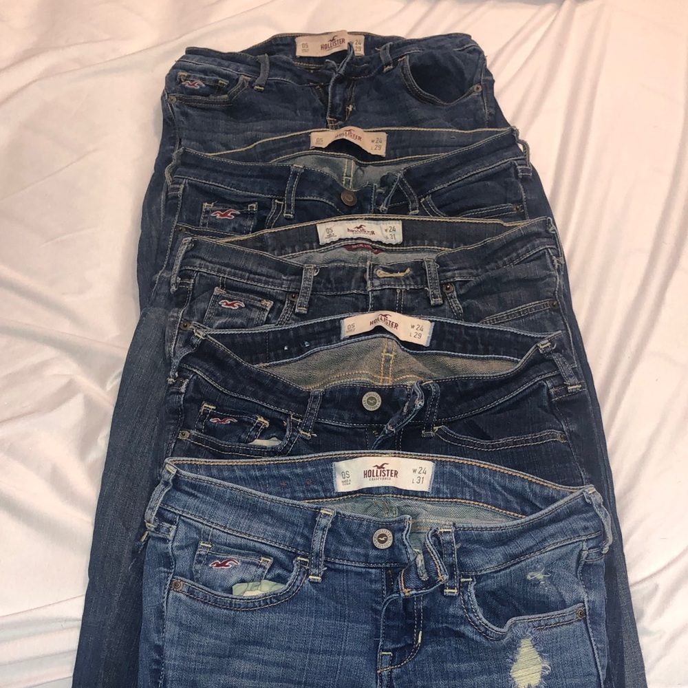 Hollister Women's Dark and Light Blue Skinny Jeans